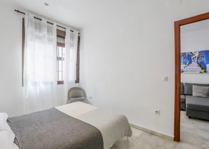 Becquer Apartment Seville