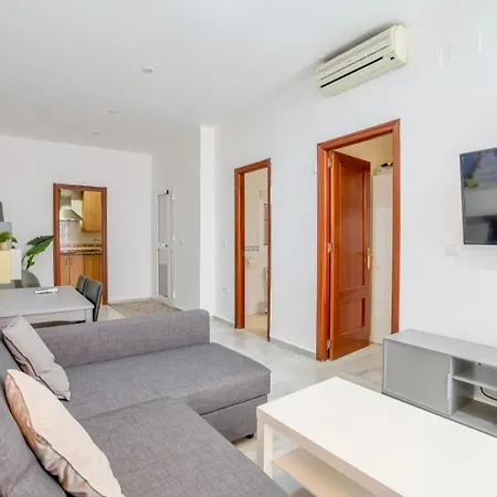 Apartment Becquer *